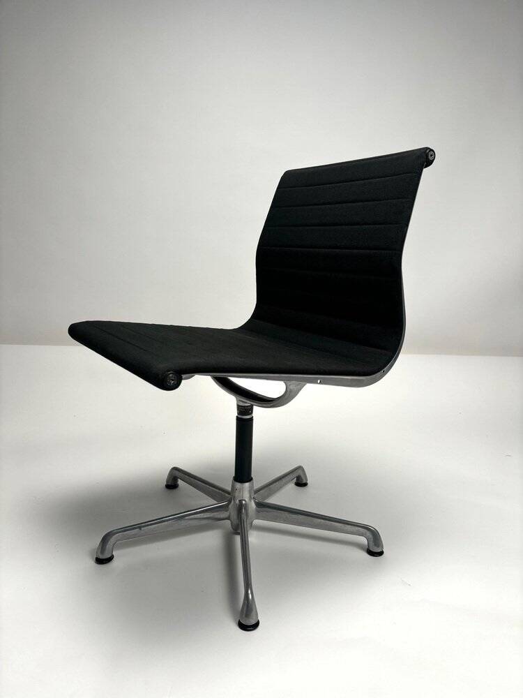 Model EA107 Desk Chair by Charles and Ray Eames for ICF De Padova, 1970s