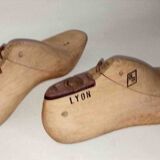 Shoe last - adult shoe trees 1930s