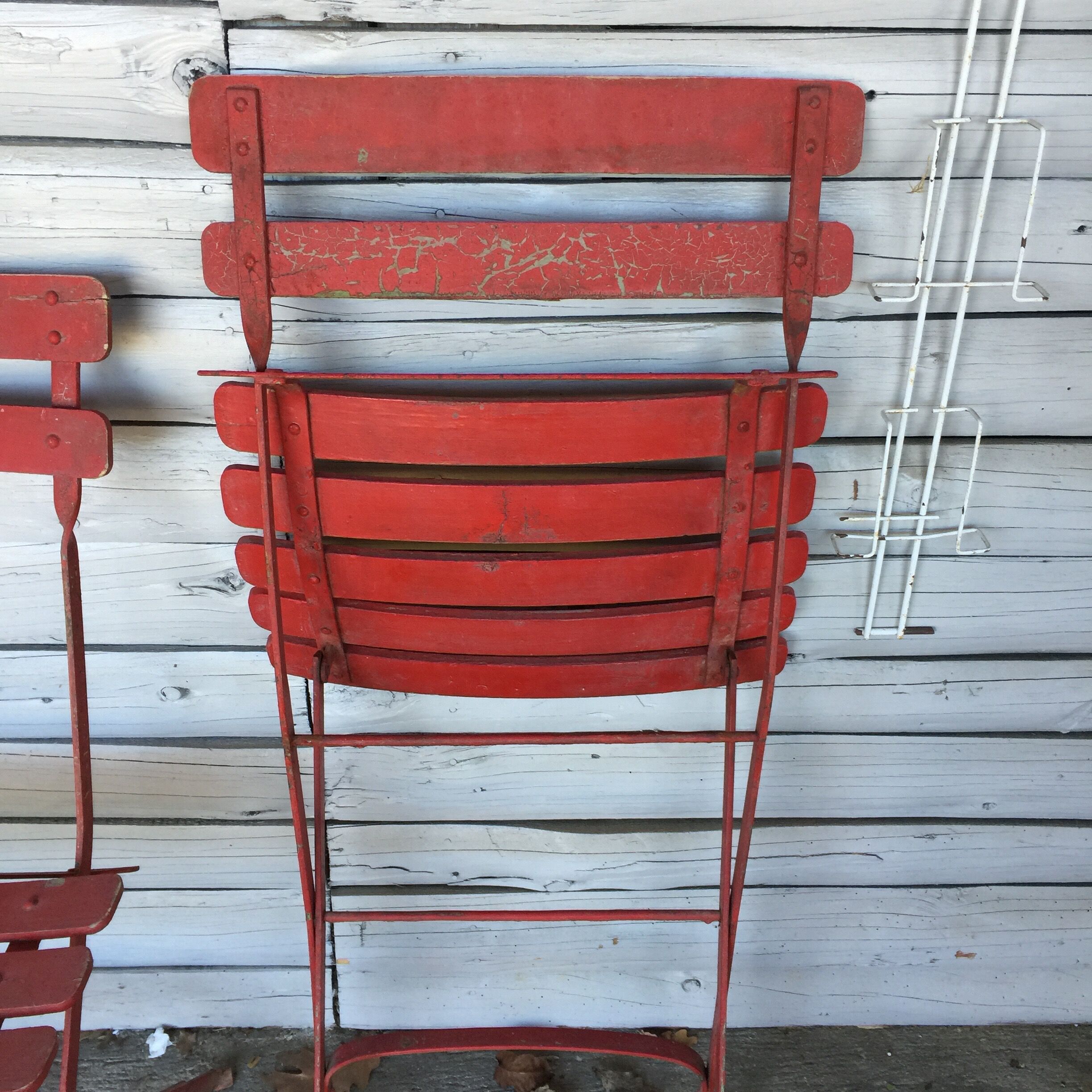 SET OF 6 IRON AND WOOD FOLDING GARDEN CHAIRS