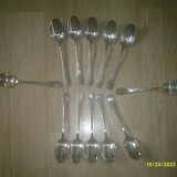 Box of 12 old silver-plated spoons, 18 g 19th century