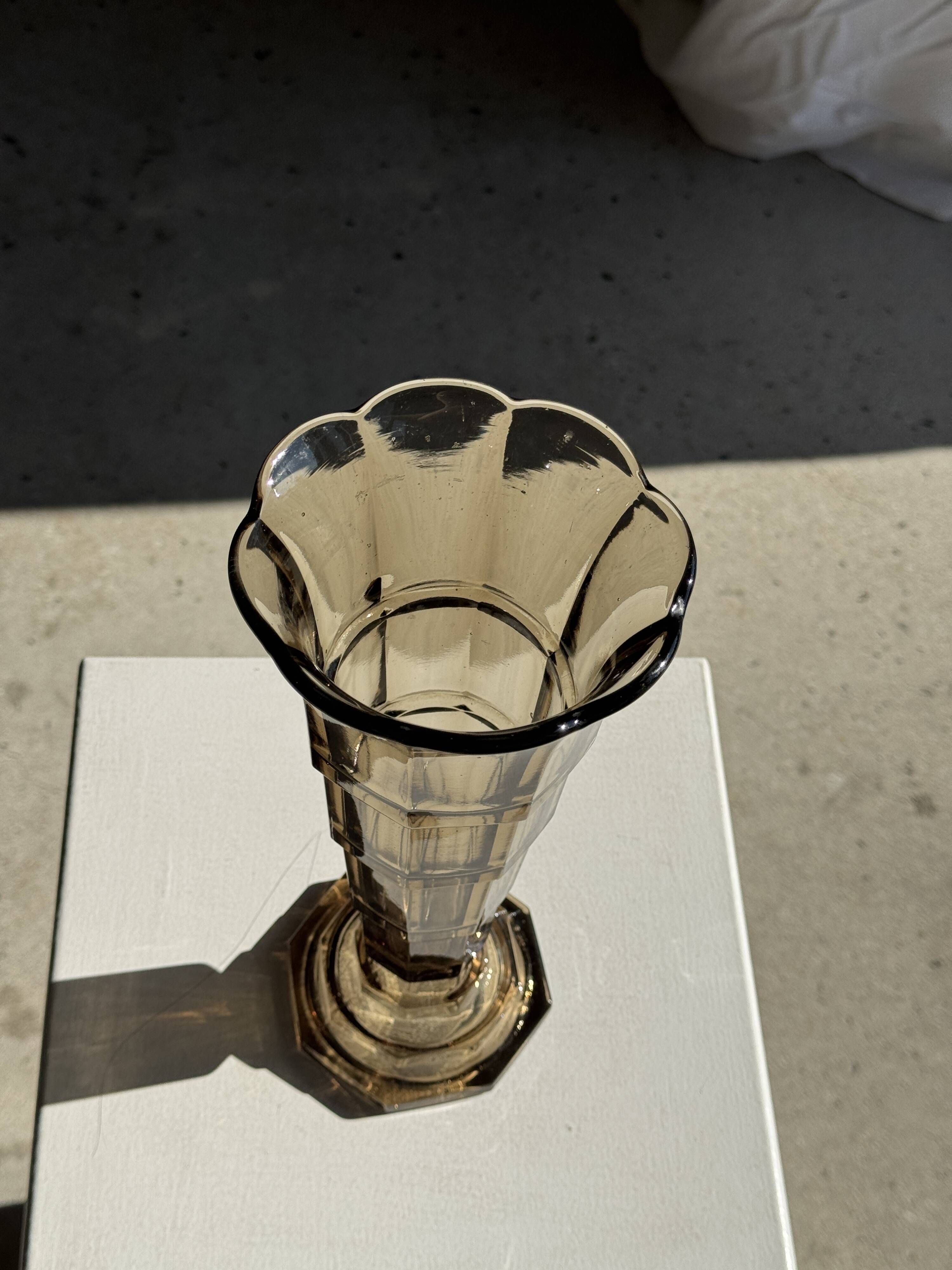 Flared Art Deco vase in smoked moulded glass with steps H30 W13.5