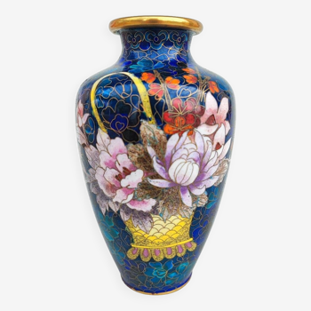 Cloisonné vase