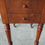 Work side table also known as tabee pipi