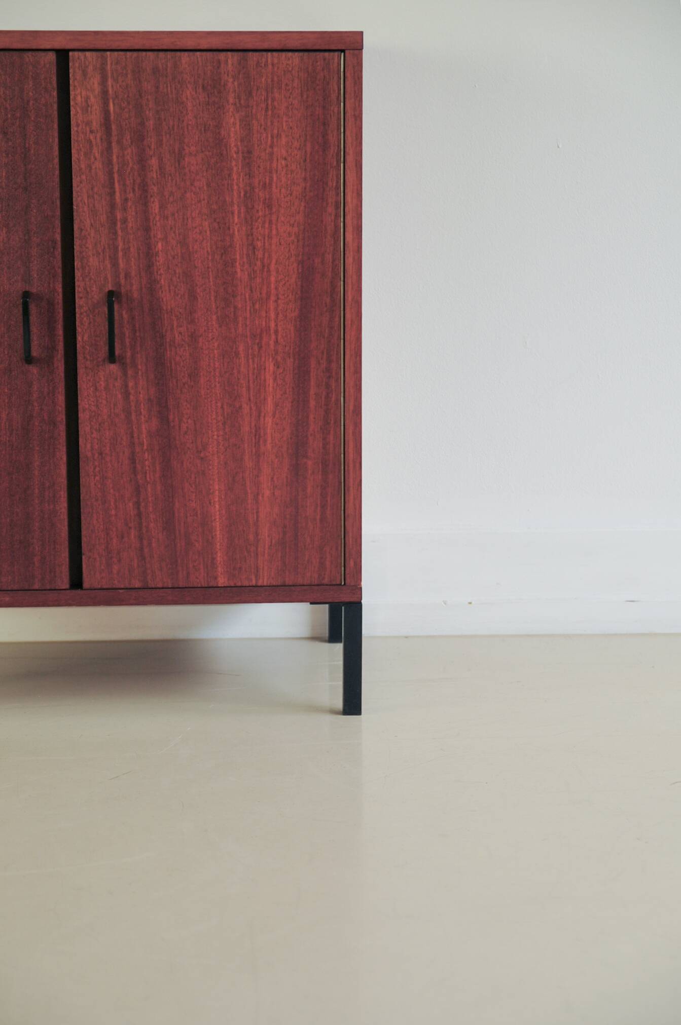 Simpla Lux vintage wardrobe with 2 doors (2)