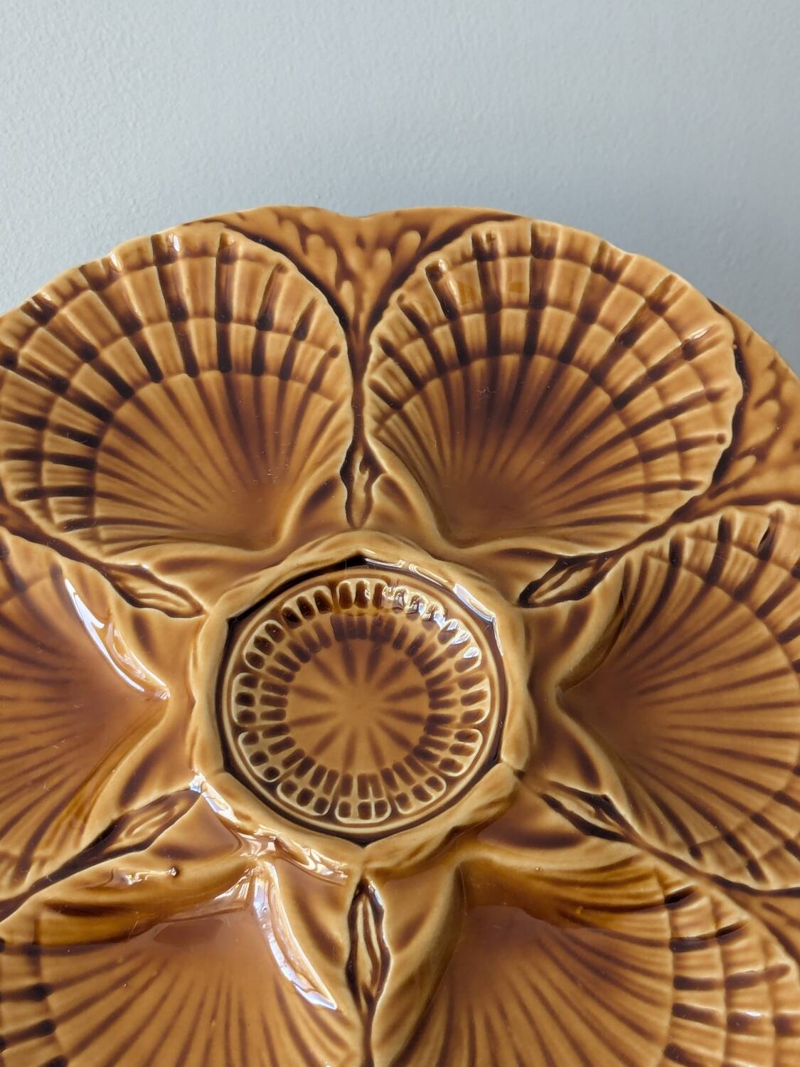 Set of 3 vintage brown Sarreguemines majolica oyster plates.