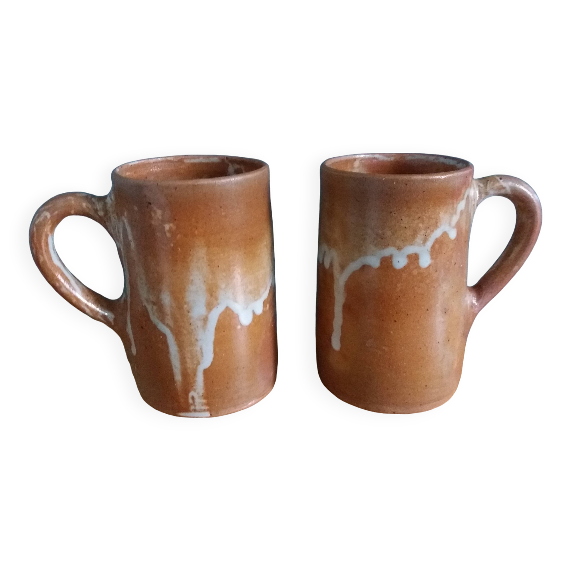 2 enameled stoneware mugs cups