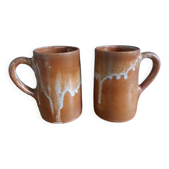 2 enameled stoneware mugs cups