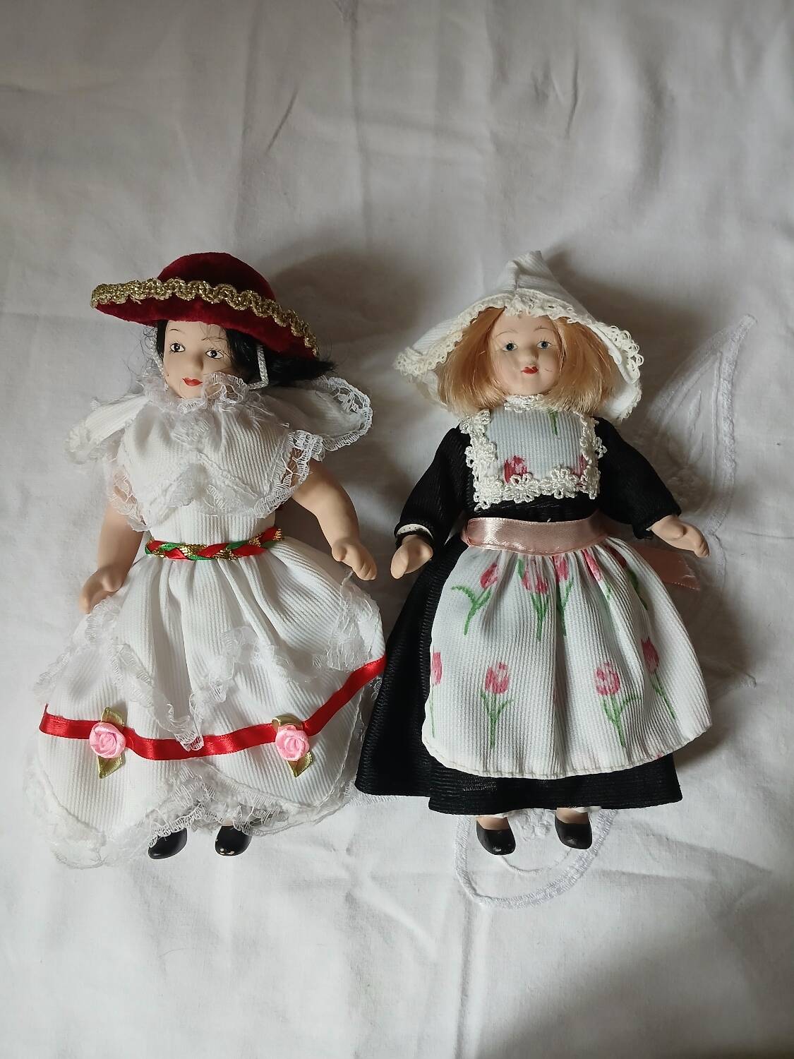 Jolie poupée de porcelaine : Achat occasion | Poupées Très bon état