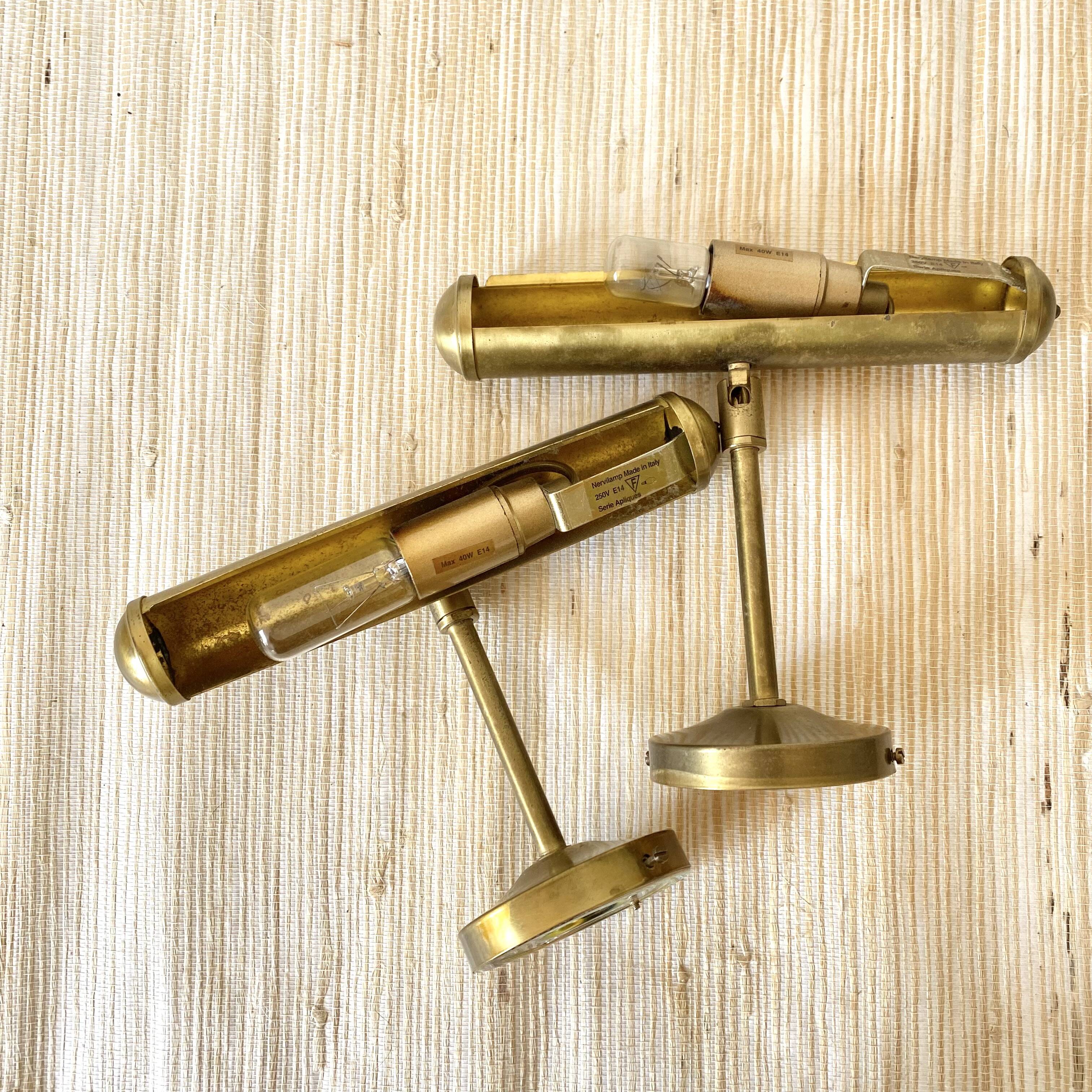 Pair of wall lamps for painting