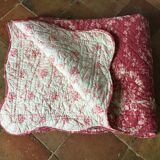 Quilted floral bedspread