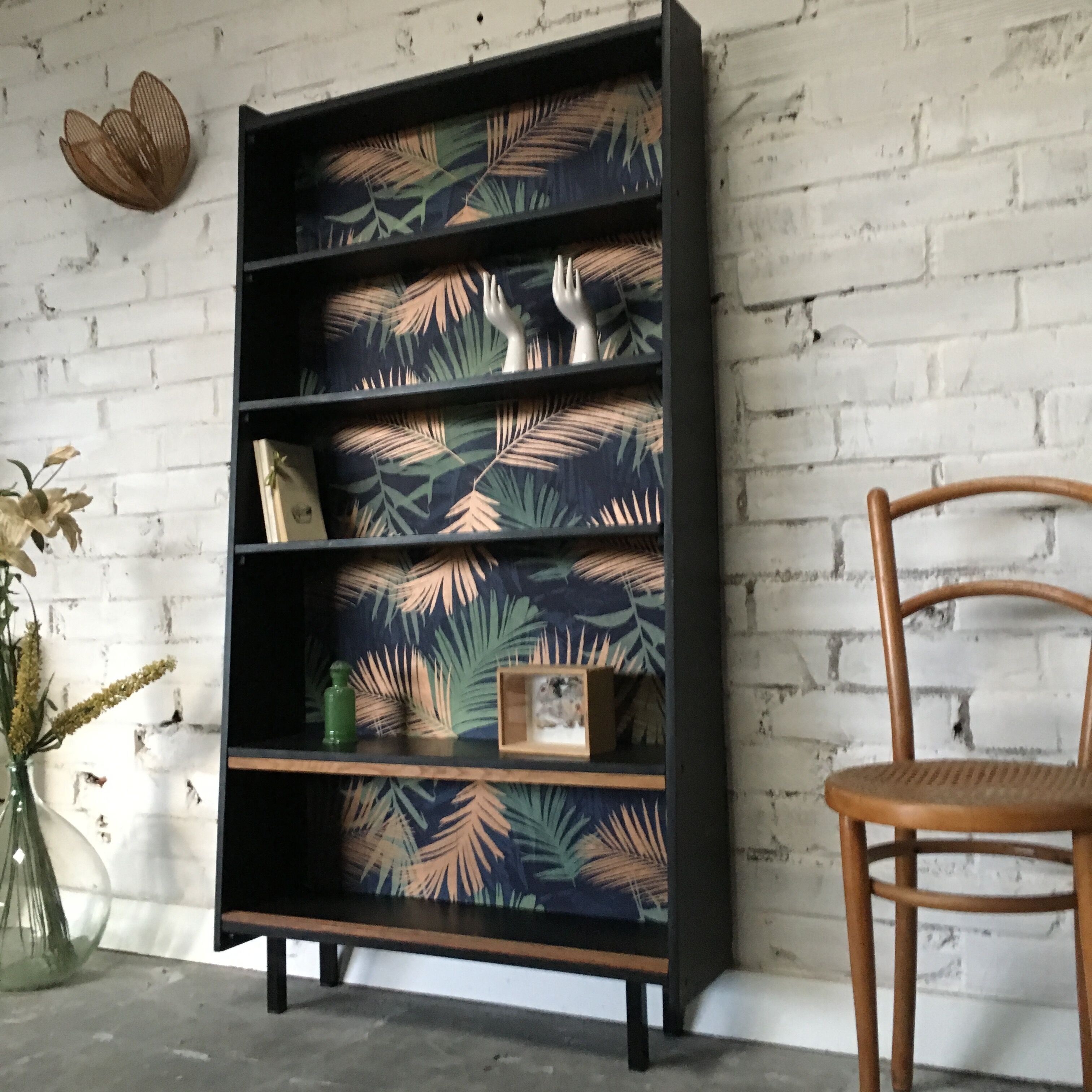 Black scandinavian palm library
