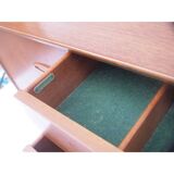 Small Jentique vintage Scandinavian enfilade