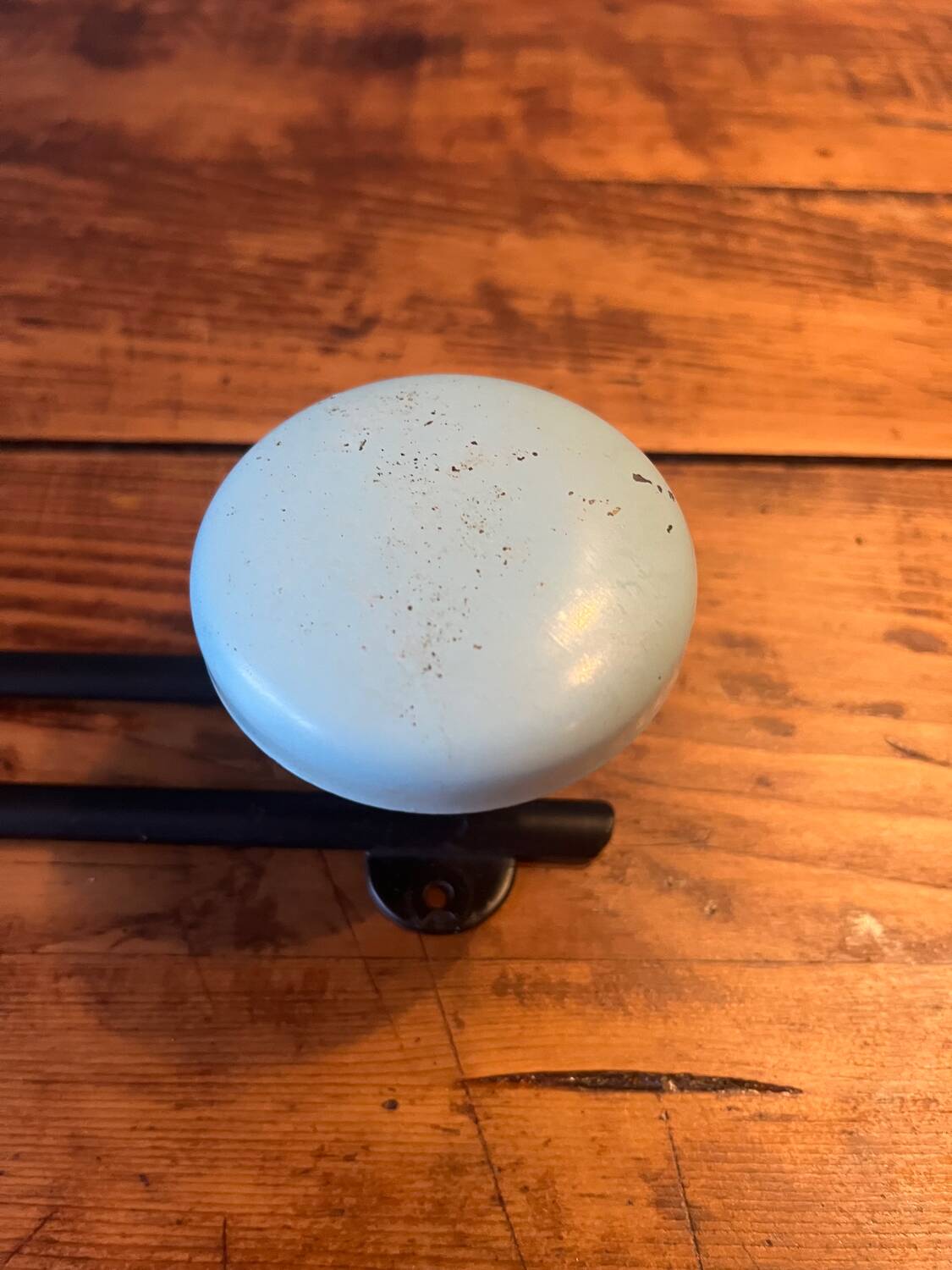 Metal coat rack with 3 hooks from the 70s