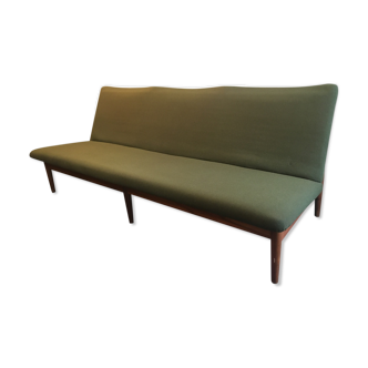 3-seater sofa Japan 137, by Finn Juhl, for France and son, circa 1950