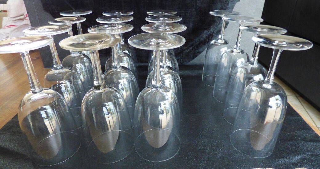 Set of 16 crystal glasses including 12 crystal glasses.