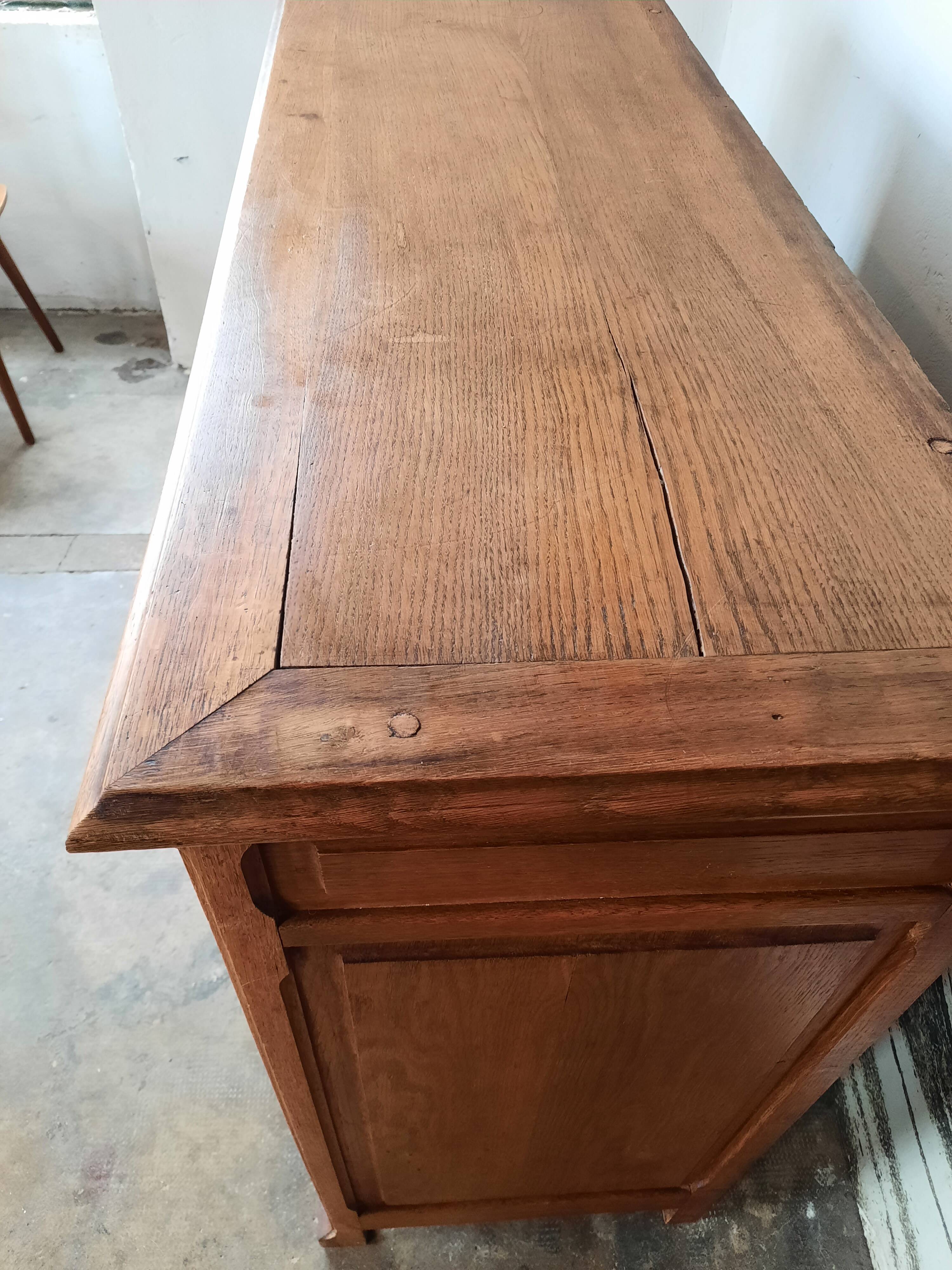 Parisian oak sideboard