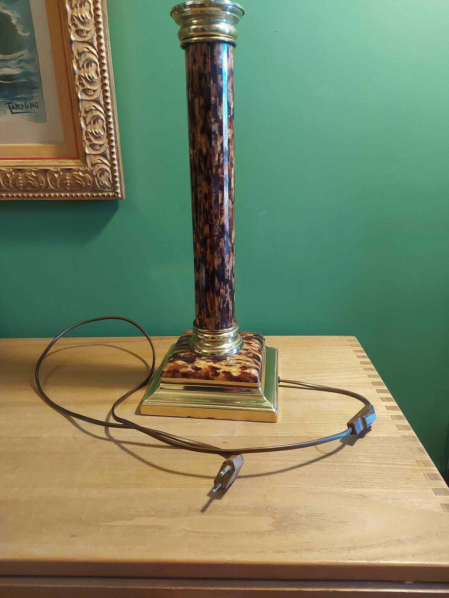 Lamp foot column tortoiseshell way of the house Le Dauphin