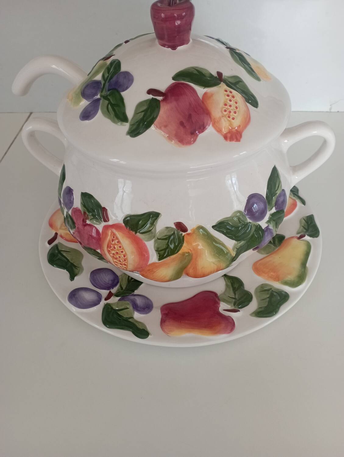 Slush tureen or fruit salad service