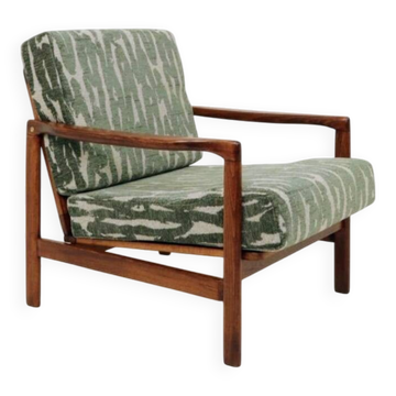 Vintage Armchair Green Cushions Classic Design