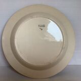 Earthenware dish with wolf mill stencil pattern