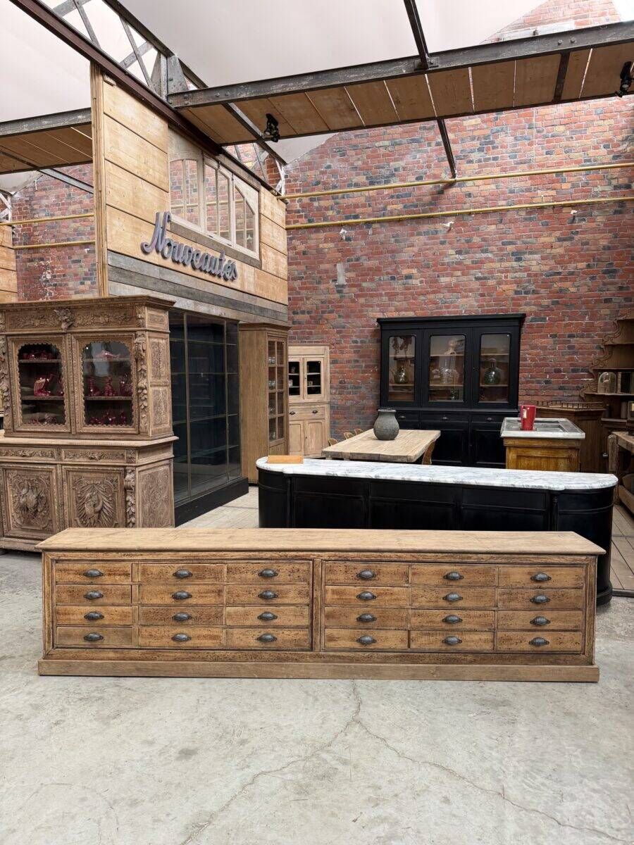Large workshop furniture transformed into a TV unit.