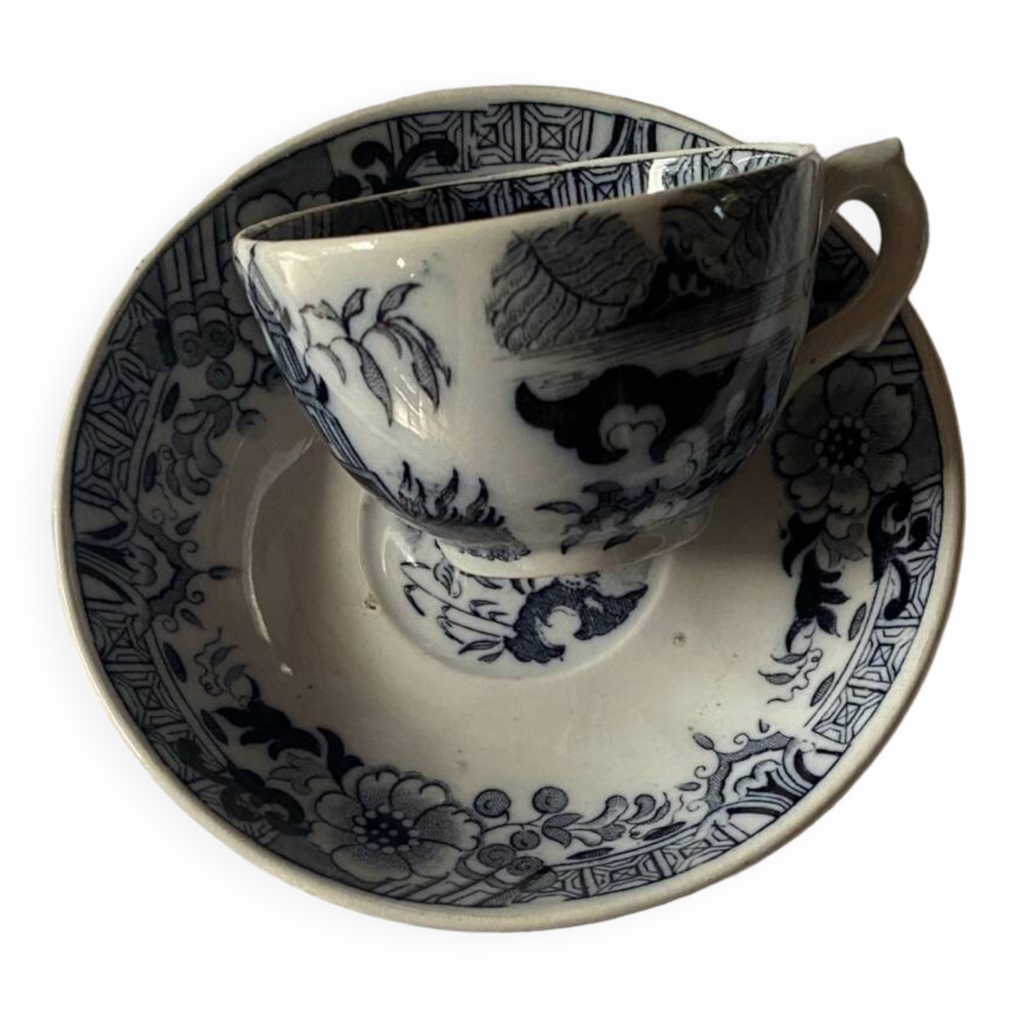 Old Villeroy and Boch cup with Japanese motifs