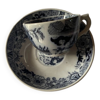 Old Villeroy and Boch cup with Japanese motifs
