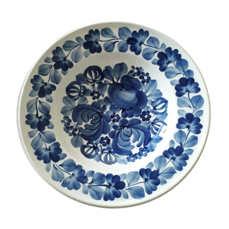 Old plate blue flowers