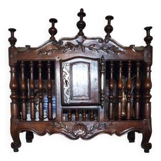 Provençal wooden bread bin