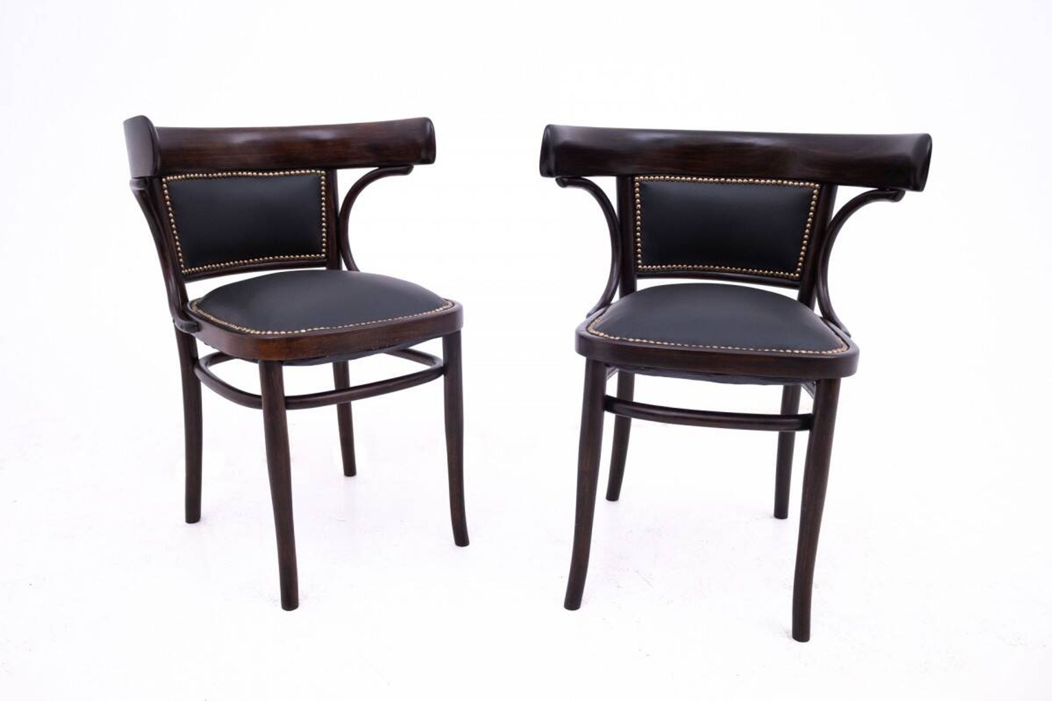 Thonet furniture set, Western Europe, late 19th century. After renovation.