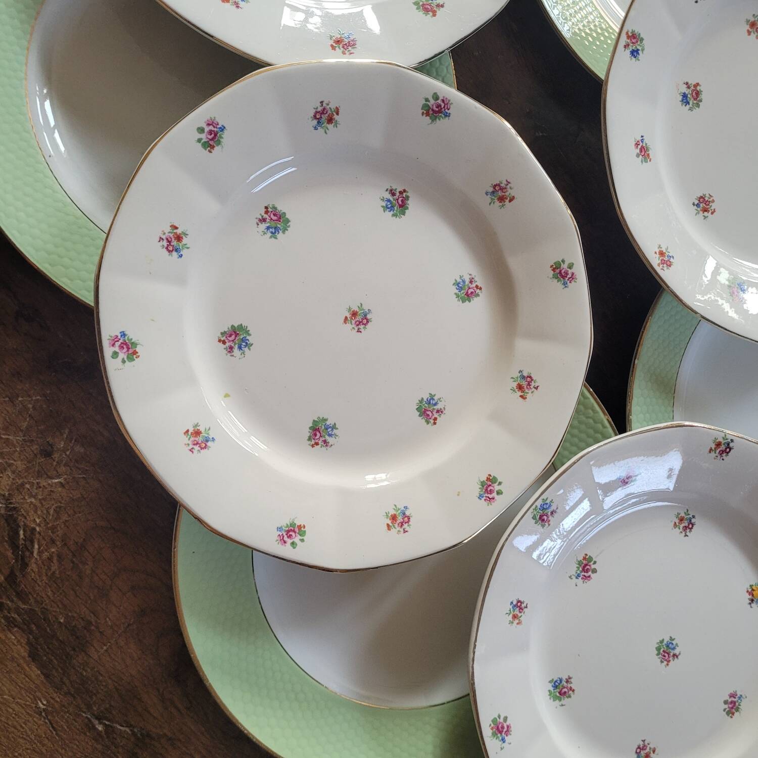 10 mismatched flat plates from Digoin & St Amand