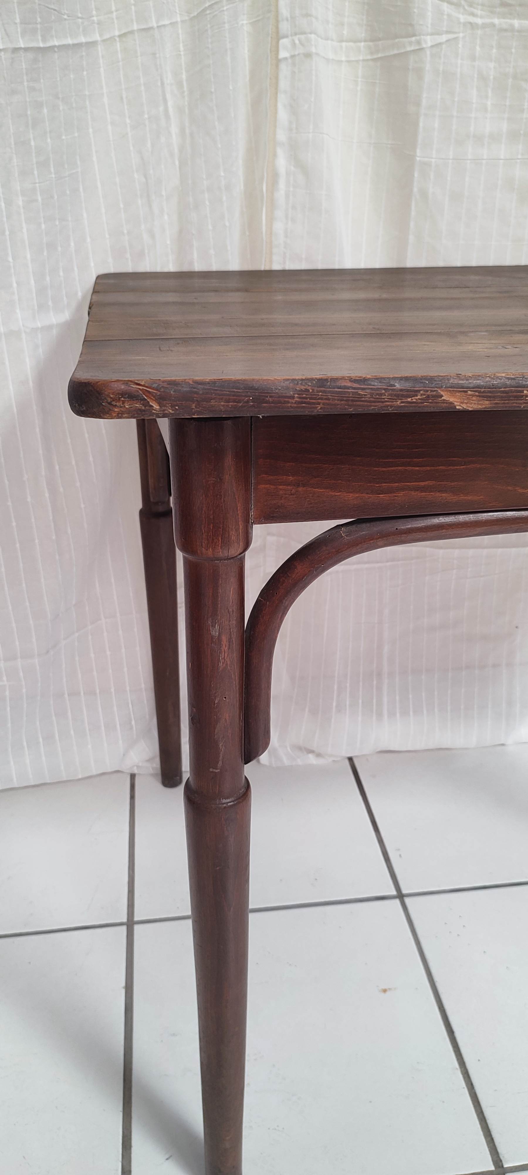 Curved wood bistro table