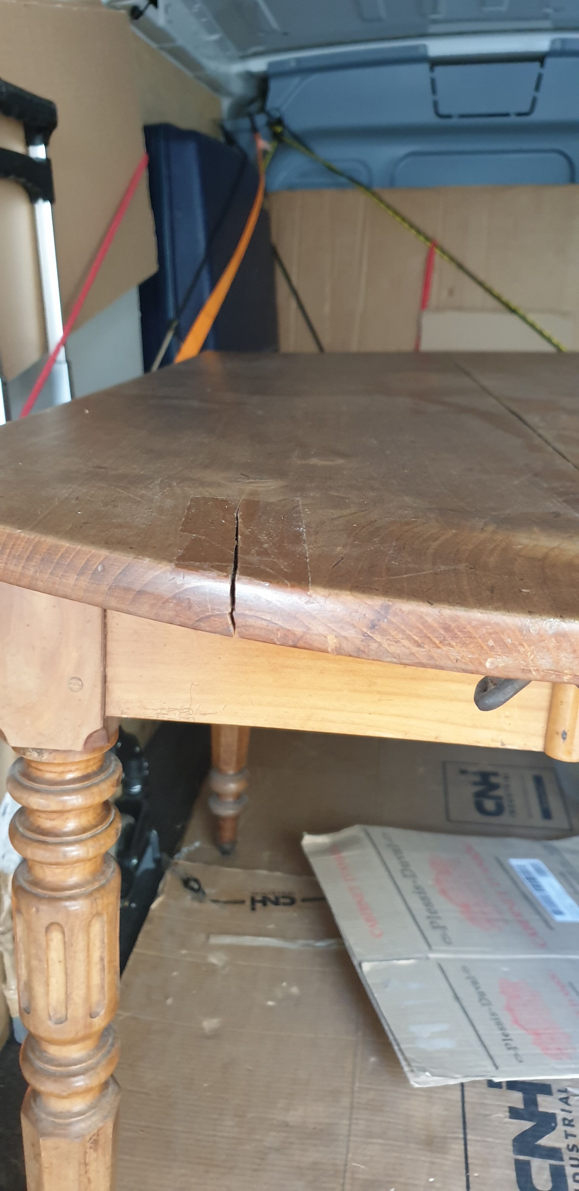 Table louis Philippe  merisier massif