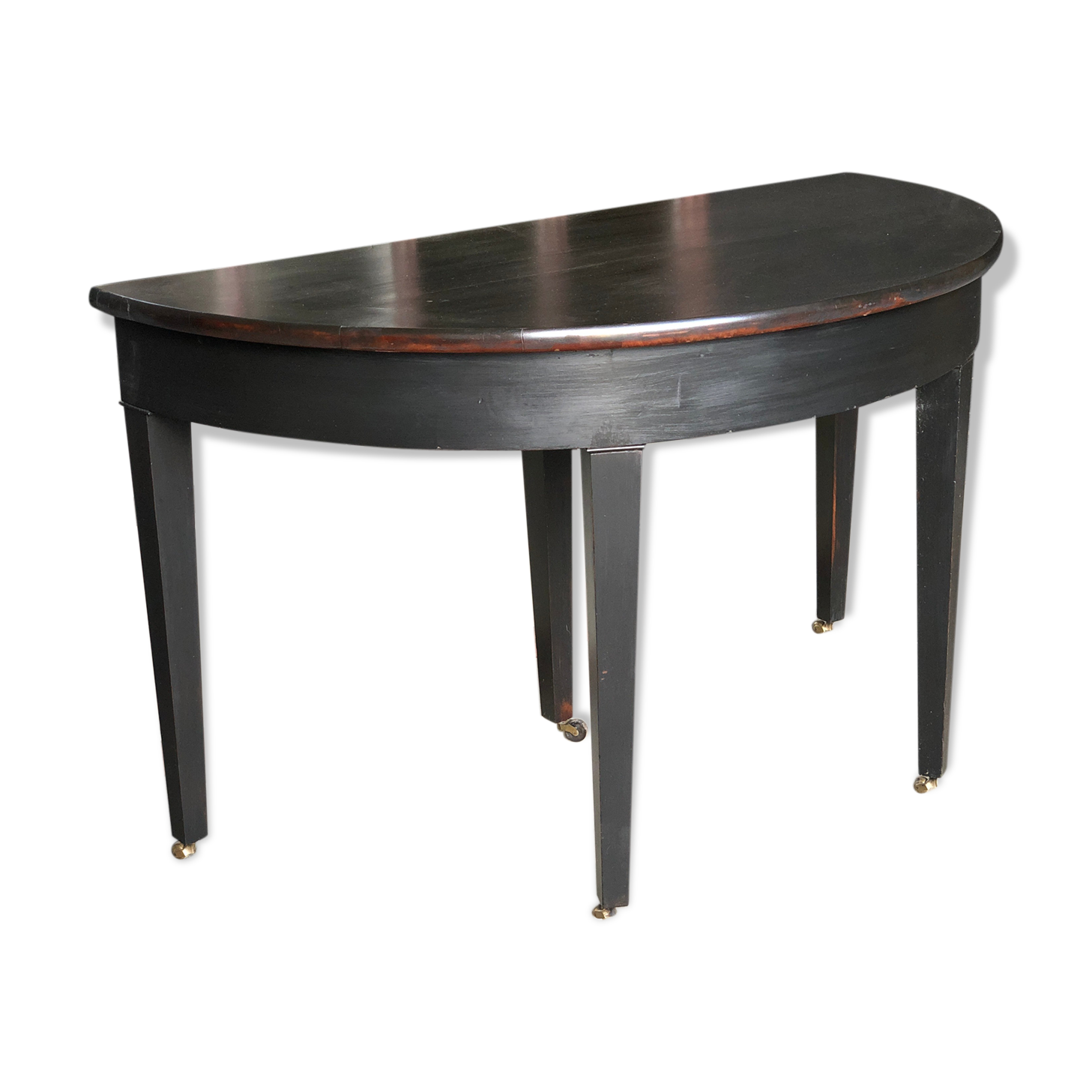 Console half moon shape