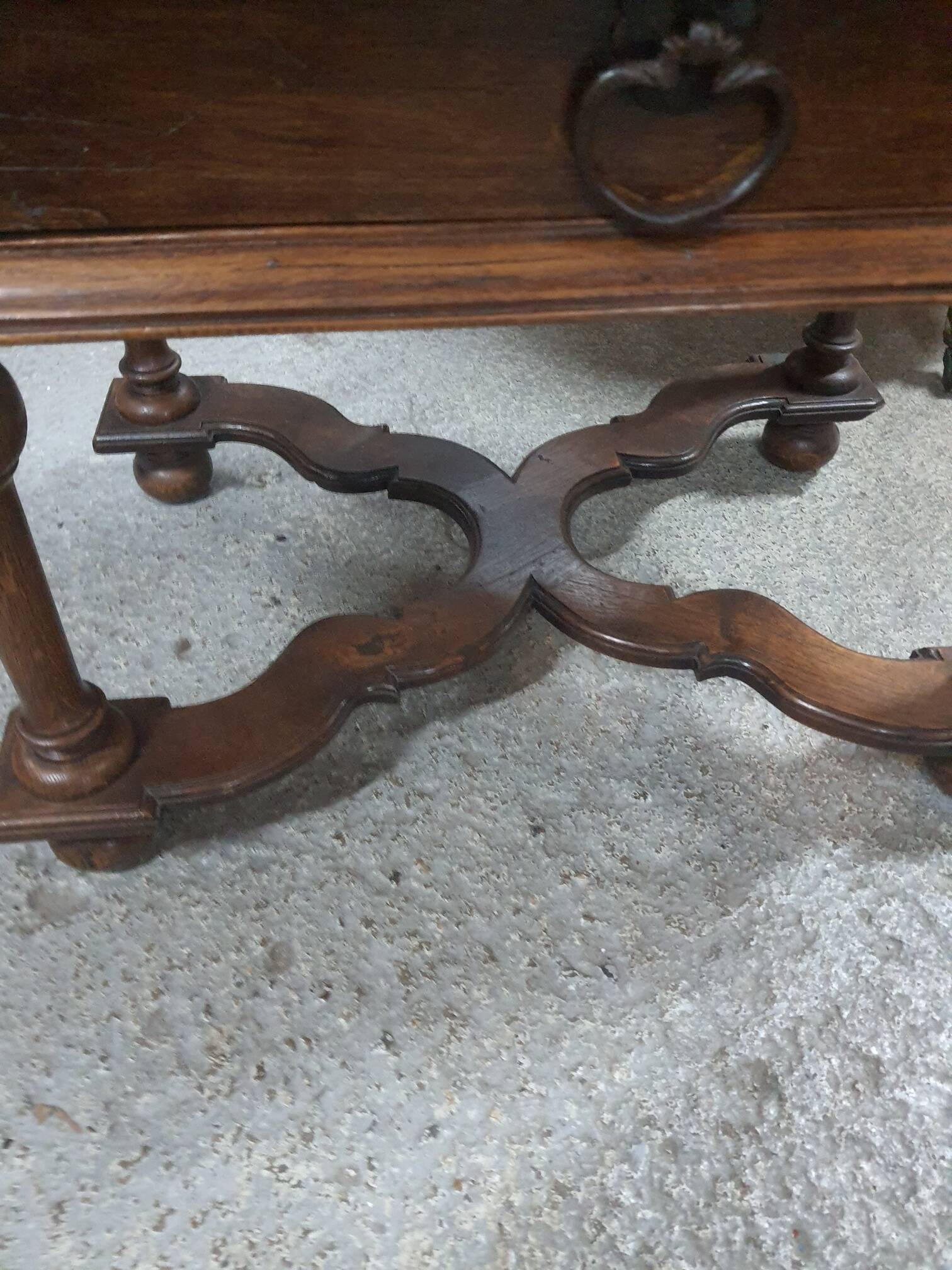 Small 19th century oak chest