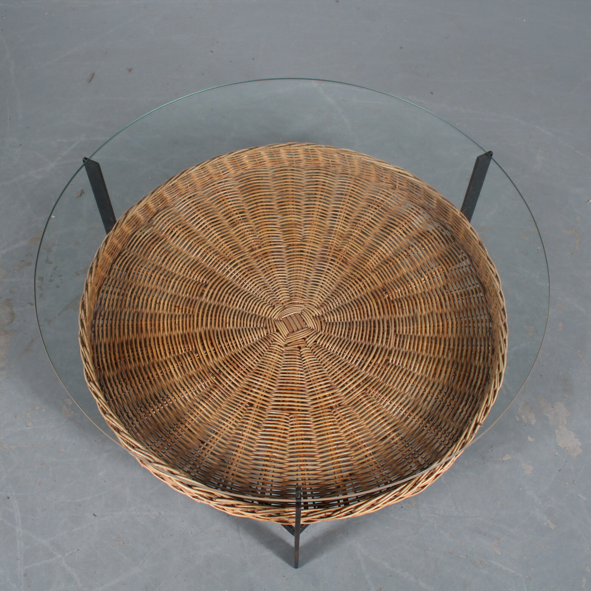 1960s Round coffee table with wicker from the Netherlands