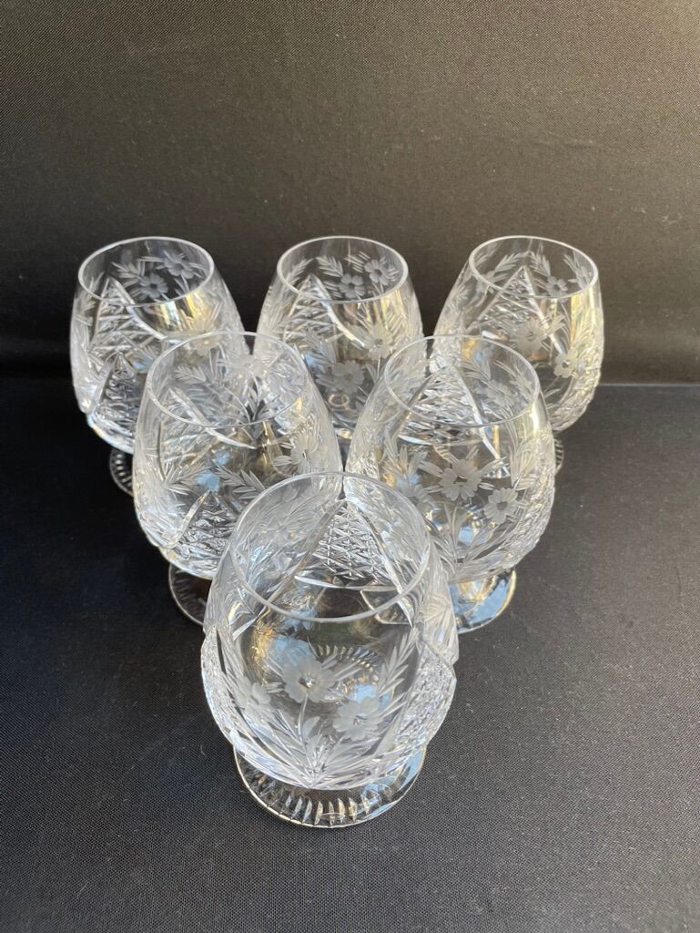 6 cognac glasses – blown and cut crystal
