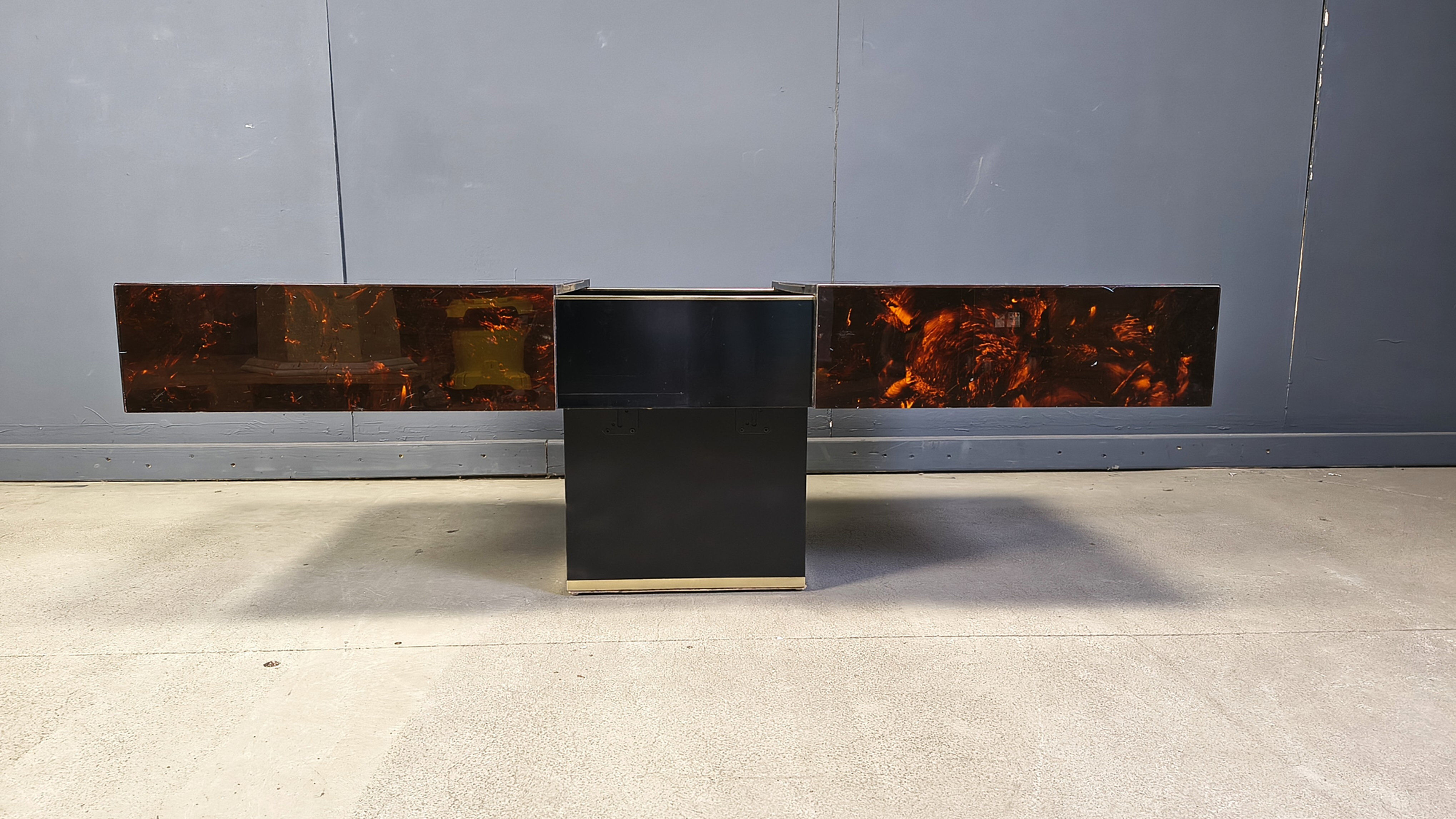 Table basse à café vintage avec bar caché par Eric Maville et Jean Claude Mahey