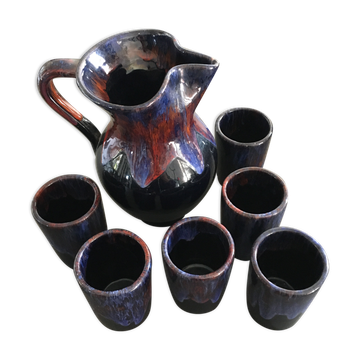 Service jug and cups