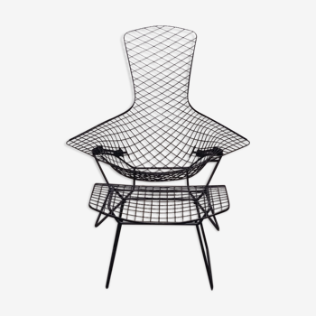 Knoll armchair and ottoman by Harry Bertoia