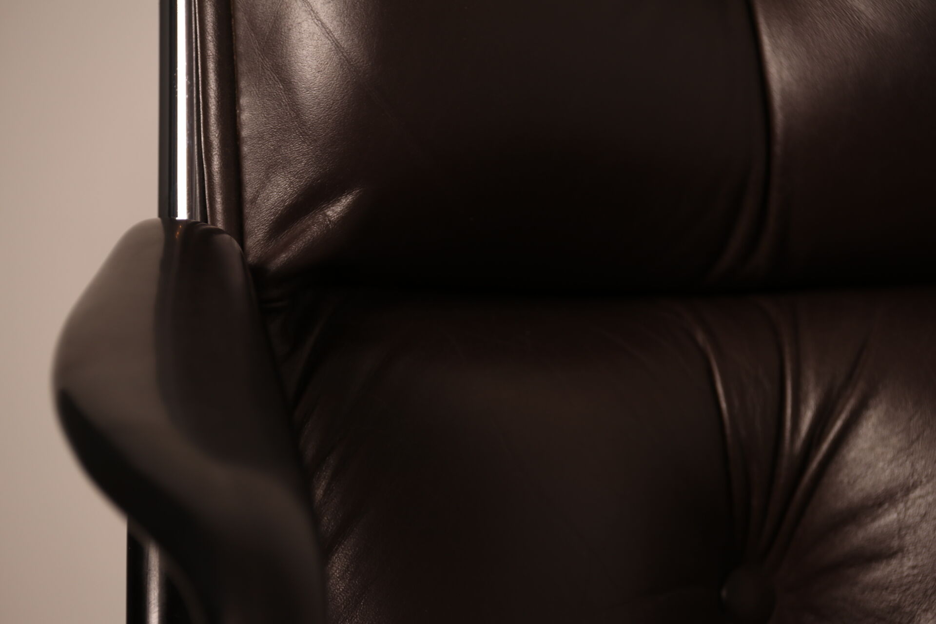 Executive office chair by Charles Pollock for Knoll - US - 1970's