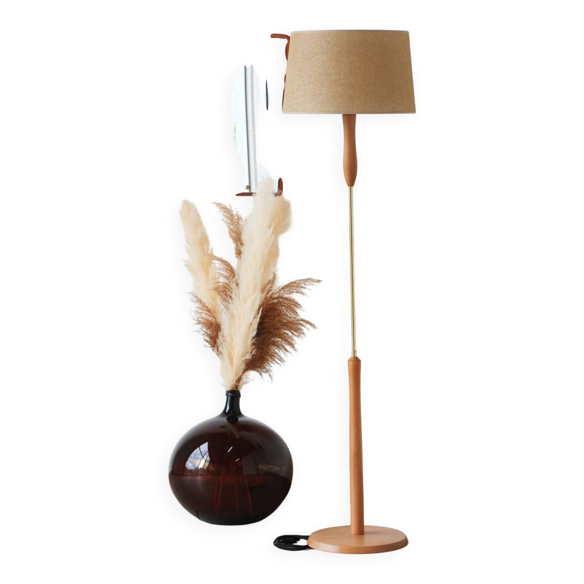 Vintage floor lamp from the 1960s in solid beech.