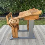 School desk with height-adjustable seat