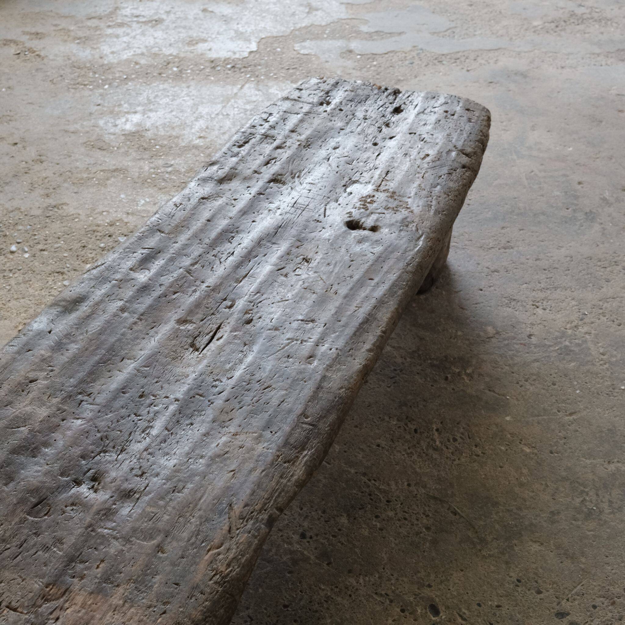 Angami - Authentic old Naga table n°6