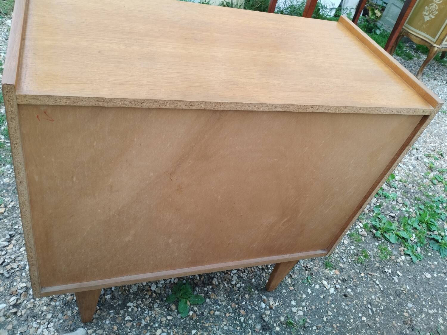Commode en rotin ancien vintage pieds compas