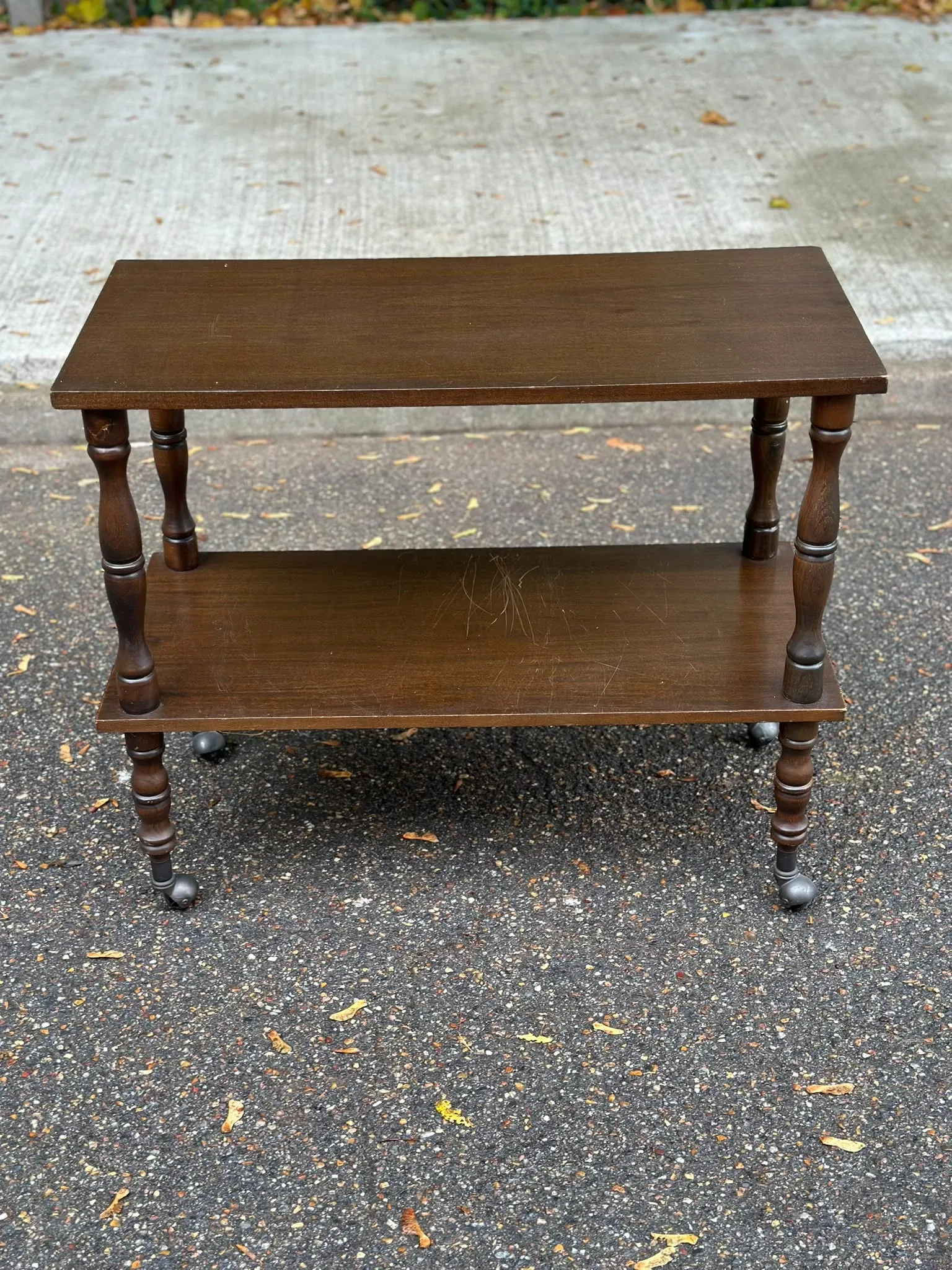 Vintage dessert trolley – Side table / Retro TV unit 1980