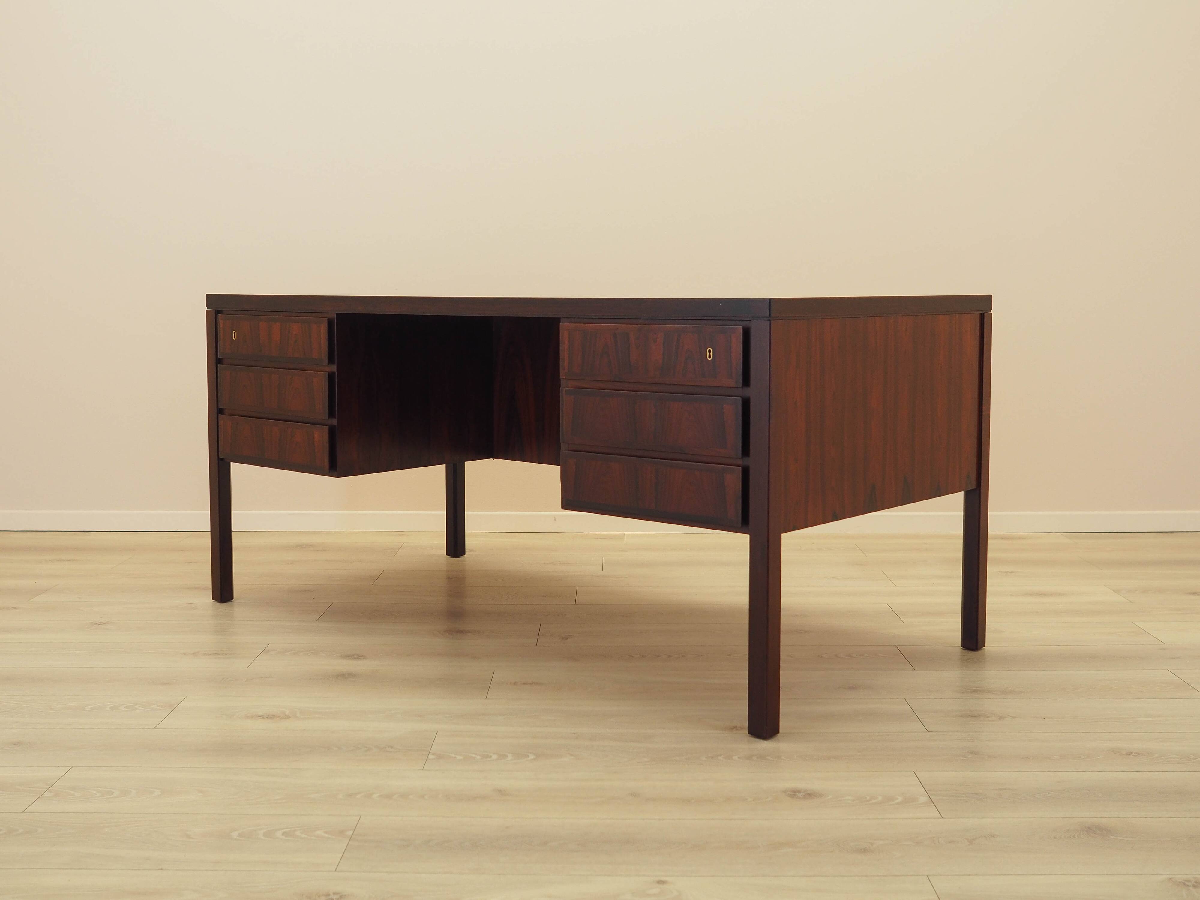 Rosewood desk, Danish design, 1970s, manufactured by Omann Jun