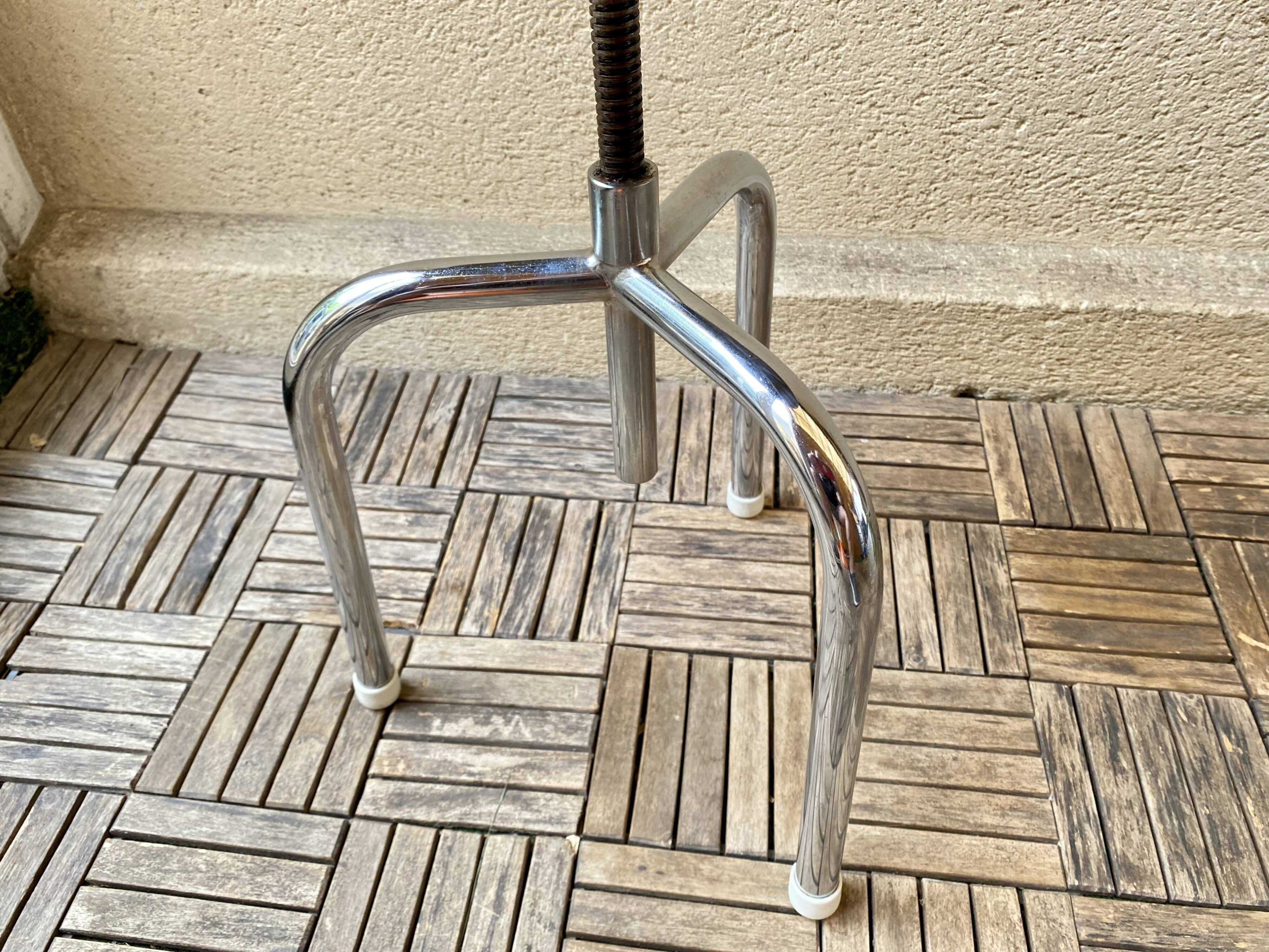 Stool tripod swivel workshop height adjustable skai & chrome vintage 60s