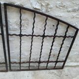 Grilles portail soupirail portes anciennes fer forgé XIX ème