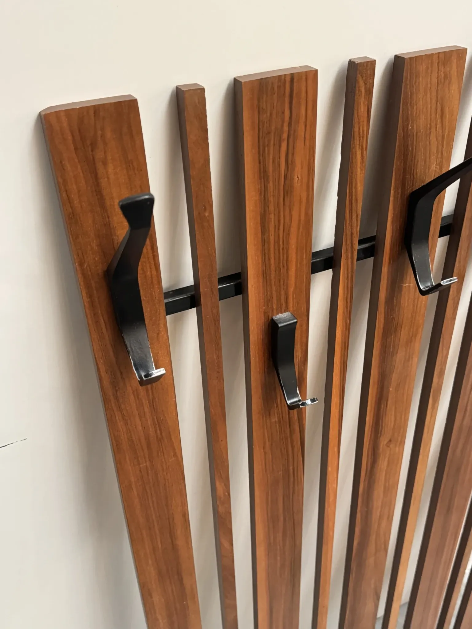 Wall-mounted coat rack